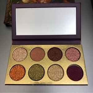 MAC Tempting Fate “Feast Your Eyes” Eyeshadow Palette